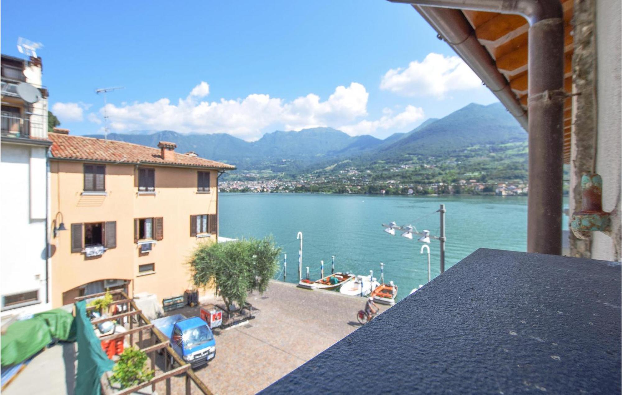 Stunning Apartment In Monte Isola With Kitchen Экстерьер фото